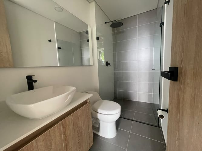 Casa de 2 alcobas en arriendo en Loma De La Doctora, Sabaneta, 79 m² · foto 12 de 14