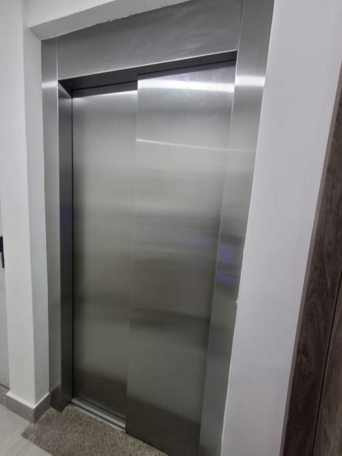 Apartaestudio en venta en Cedritos, Bogotá, 30 m² · foto 8 de 12