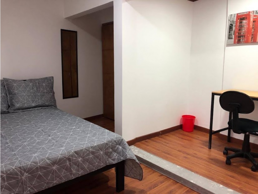 Casa en venta en Las Americas, Bogotá · foto 2 de 17