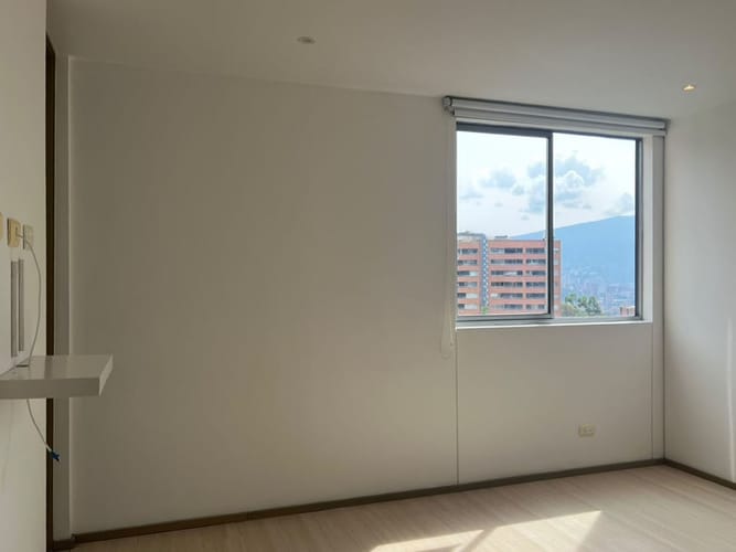 Apartamento de 2 alcobas en arriendo en Loma El Atravesado, Envigado, 81 m² · foto 12 de 16