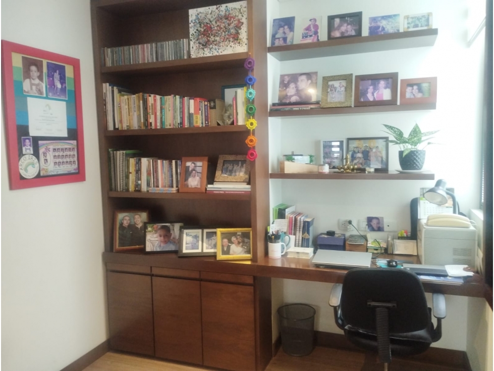 Apartamento en venta en Santa Barbara Occidental, Bogotá · foto 13 de 16