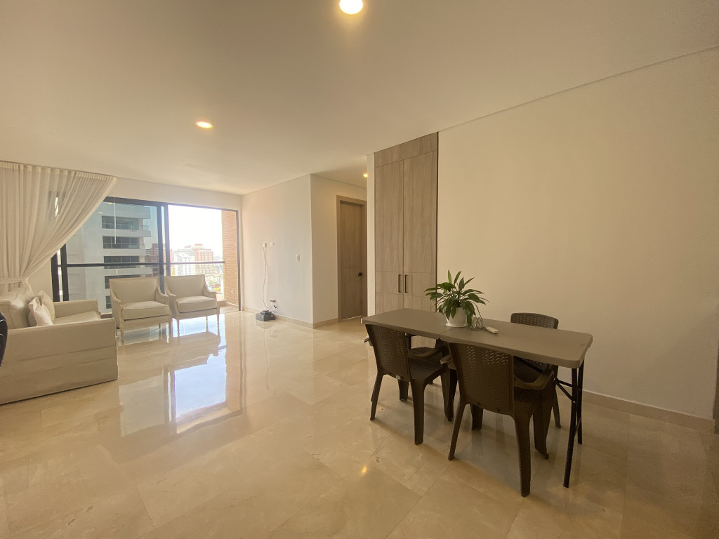 Apartamento en venta en Altos Del Limon, Barranquilla · foto 2 de 24