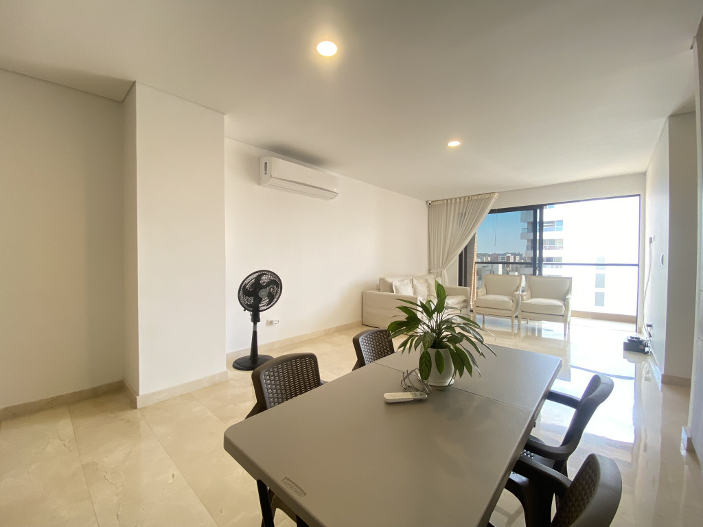 Apartamento en venta en Altos Del Limon, Barranquilla · foto 3 de 24