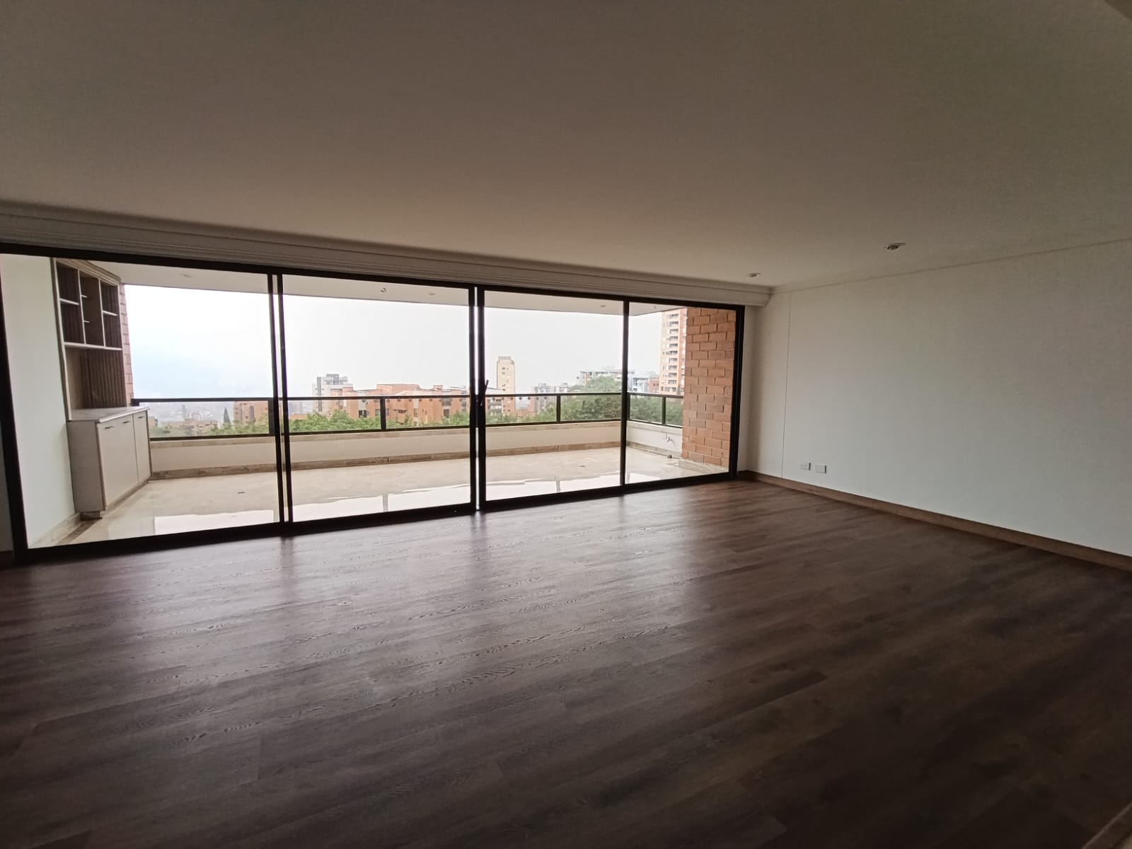 Apartamento en arriendo en El Poblado, Medellín · foto 4 de 20