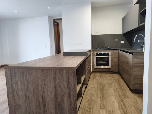 Apartamento en arriendo en Los Balsos, Medellín · foto 2 de 21