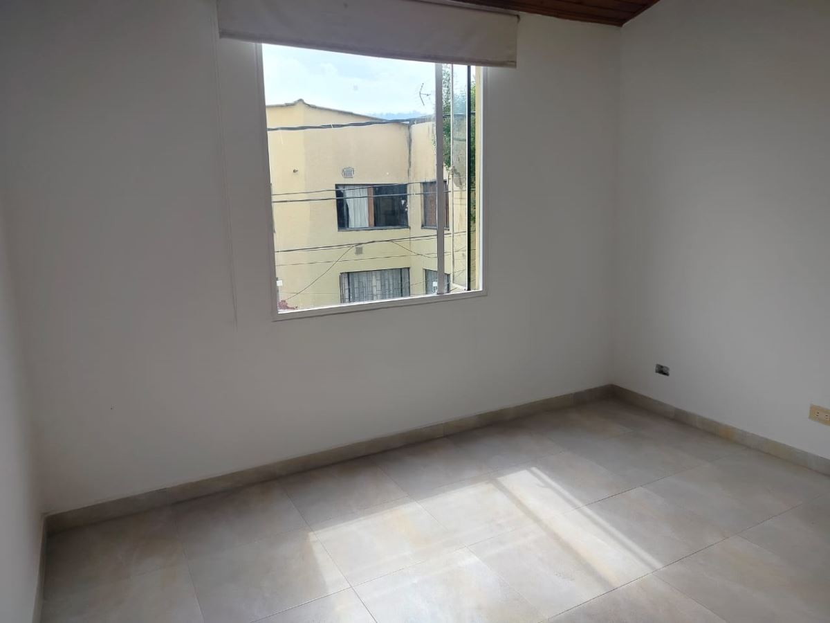 Casa en venta en San Jose De Usaquen, Bogotá · foto 15 de 18