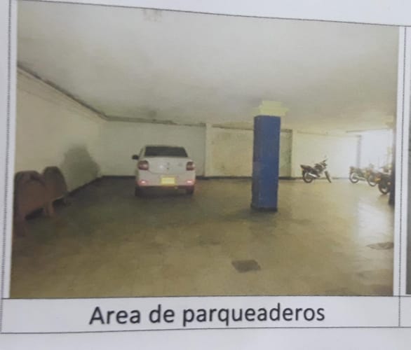 Edificio en venta en La Hacienda, Cali, 1100 m² · foto 4 de 7