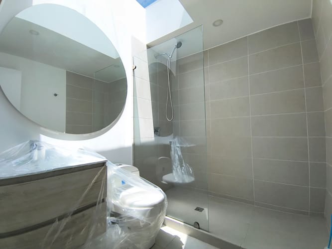 Casa de 5 alcobas en arriendo en Estoril, Bogotá, 262 m² · foto 17 de 20