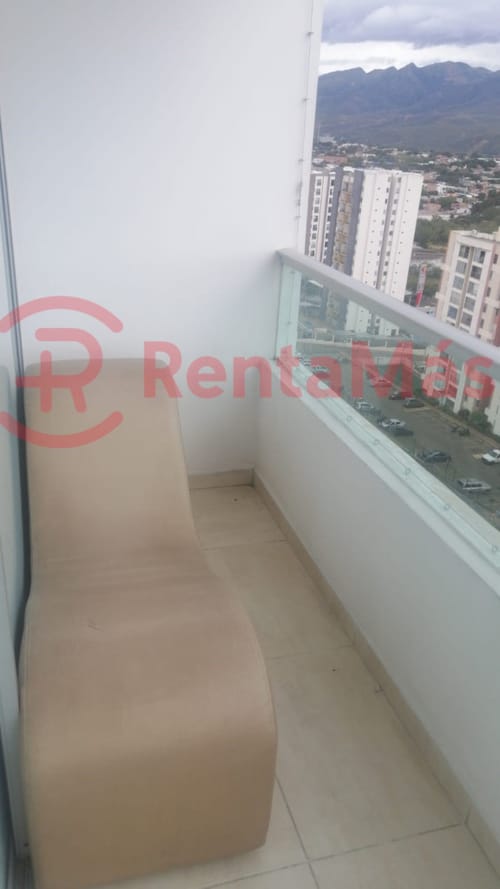 Apartamento de 3 alcobas en venta en La Floresta, Los Patios, 70 m² · foto 8 de 10
