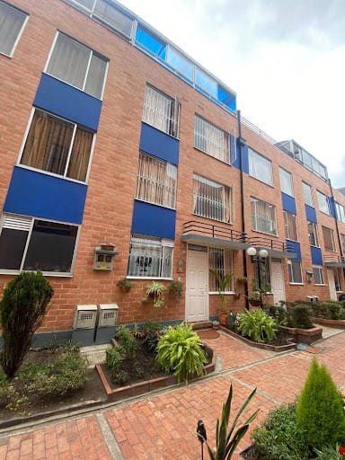 Casa de 3 alcobas en venta en Ciudad Techo, Bogotá, 85 m² · foto 3 de 20