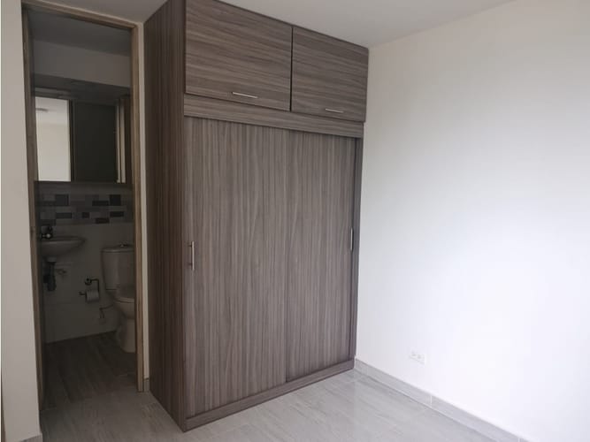 Apartamento de 2 alcobas en venta en Quebrada Grande, La Estrella, 50 m² · foto 6 de 12