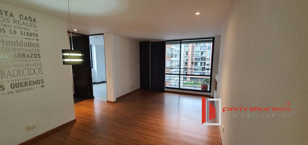 Apartamento de 2 alcobas en venta en Cedritos, Bogotá, 65 m² · foto 3 de 22