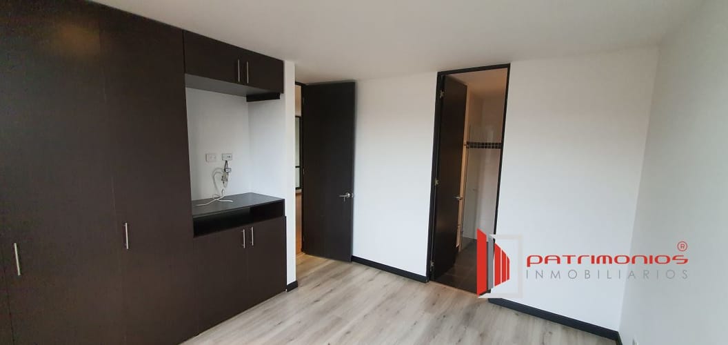 Apartamento de 2 alcobas en venta en Cedritos, Bogotá, 65 m² · foto 9 de 22