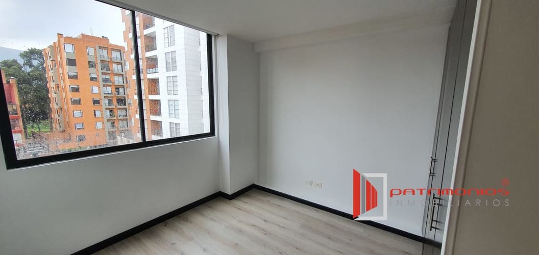 Apartamento de 2 alcobas en venta en Cedritos, Bogotá, 65 m² · foto 10 de 22