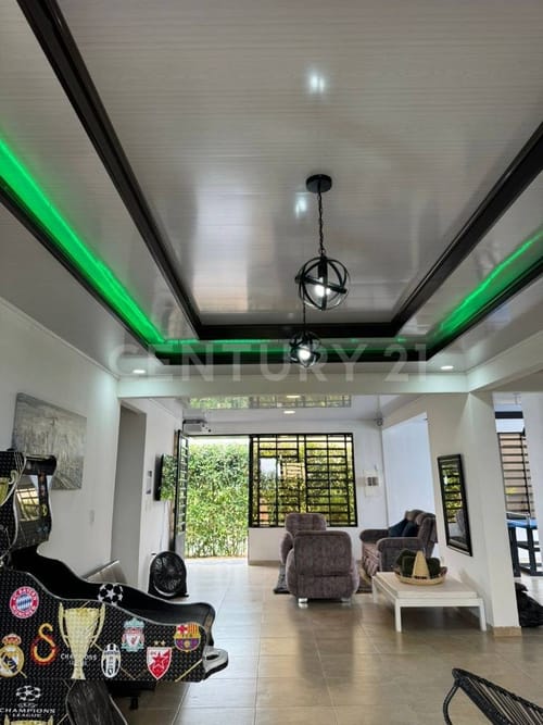 Casa de 5 alcobas en venta en San Gregorio, Villavicencio, 270 m² · foto 5 de 15