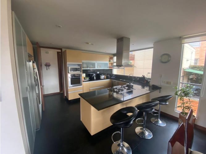 Casa de 3 alcobas en venta en Fonquetá, Chía, 254 m² · foto 4 de 24
