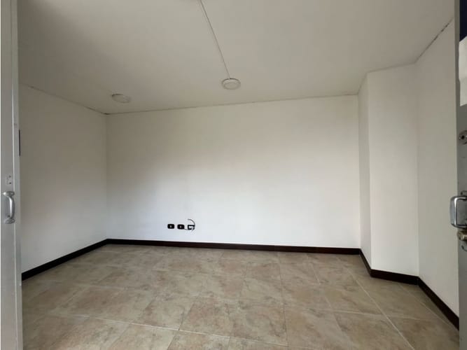 Local en arriendo en San Rafael, Manizales, 18 m² · foto 3 de 17