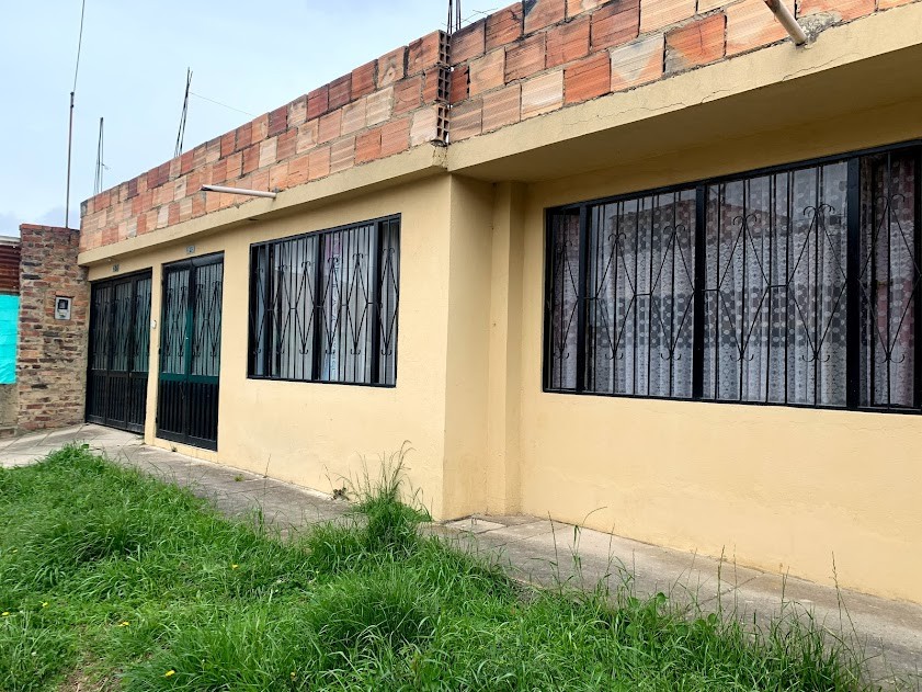 Casa en venta en Chuntame, Cajicá · foto 3 de 14
