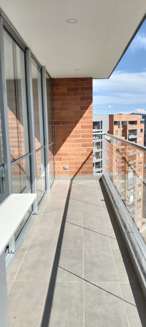 Apartamento de 3 alcobas en venta en Centro, Rionegro, 92 m² · foto 4 de 16