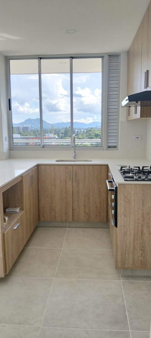 Apartamento de 3 alcobas en venta en Centro, Rionegro, 92 m² · foto 8 de 16