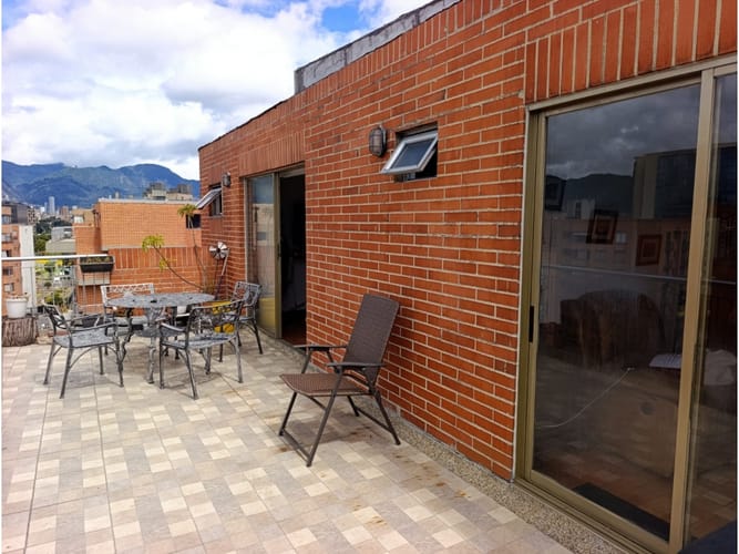 Apartamento de 4 alcobas en venta en Ciudad Salitre Oriental, Bogotá, 138 m² · foto 15 de 23