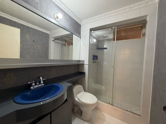 Apartamento en venta en Cedritos, Bogotá · foto 6 de 8
