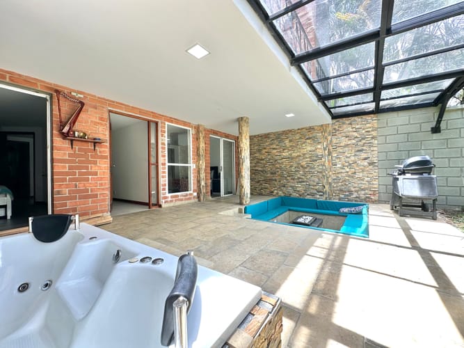Casa de 6 alcobas en venta en Mugá, Envigado, 330 m² · foto 15 de 24