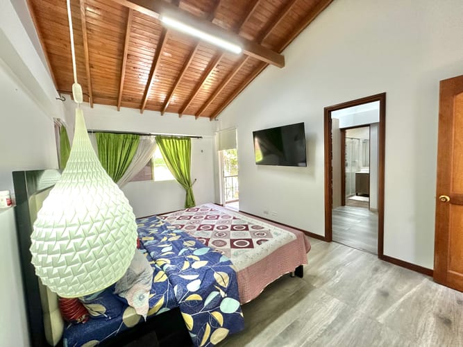 Casa de 6 alcobas en venta en Mugá, Envigado, 330 m² · foto 20 de 24