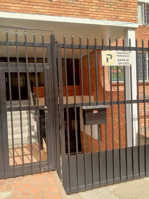 Apartamento de 3 alcobas en venta en Galerias, Bogotá, 110 m² · foto 21 de 24