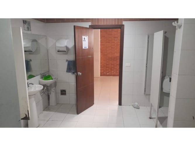Bodega en arriendo en Pueblo Viejo, Cota, 1800 m² · foto 21 de 24