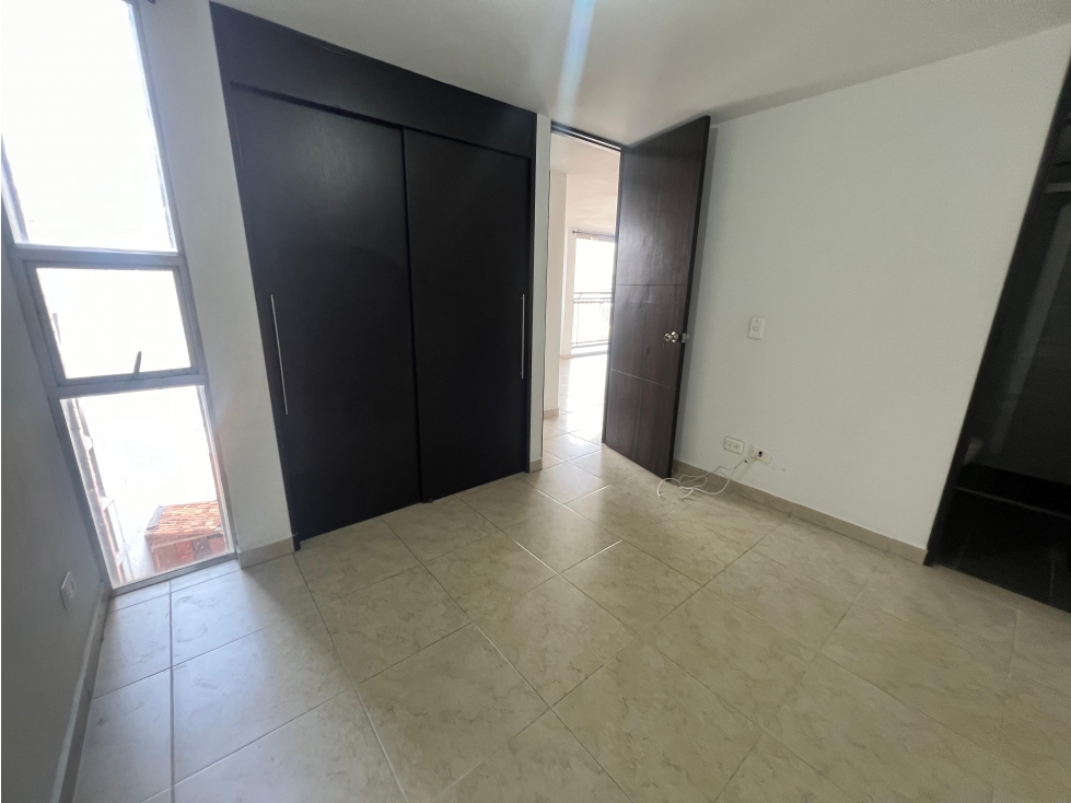 Apartamento en venta en Monteazul, Sabaneta · foto 8 de 13