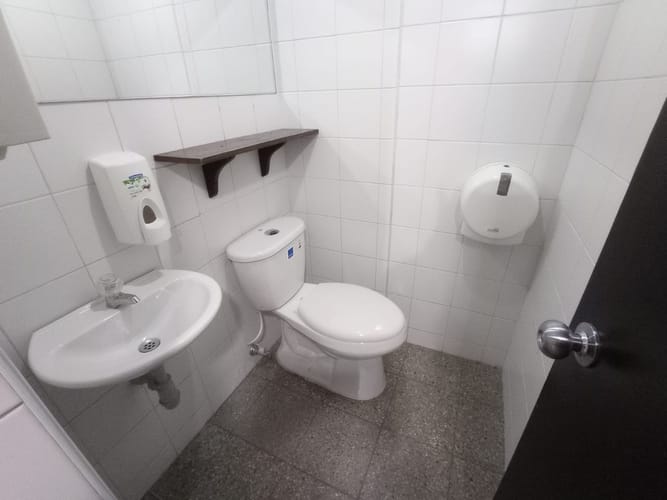 Local en arriendo en Santa Fe, Medellín, 194 m² · foto 5 de 5