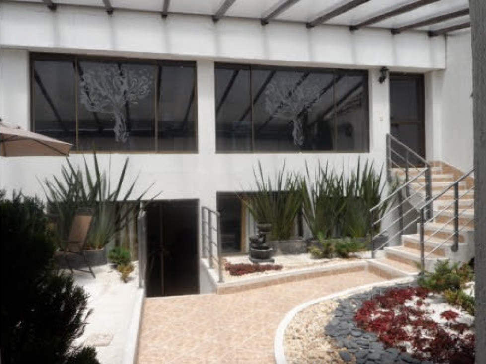 Casa en venta en Santa Paula, Bogotá · foto 7 de 23