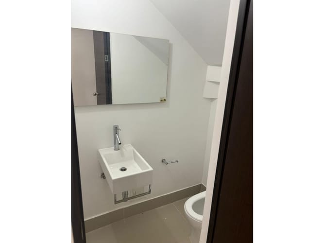 Casa de 4 alcobas en venta en El Castillo, Jamundí, 137 m² · foto 15 de 24