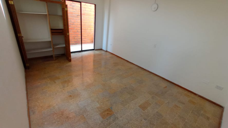 Oficina en arriendo en La Aguacatala, Medellín, 170 m² · foto 8 de 15