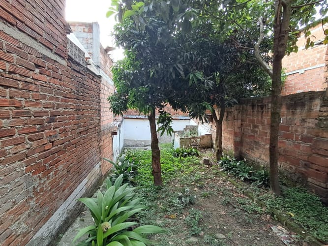 Casa de 9 alcobas en venta en La Milagrosa, Medellín, 350 m² · foto 5 de 24