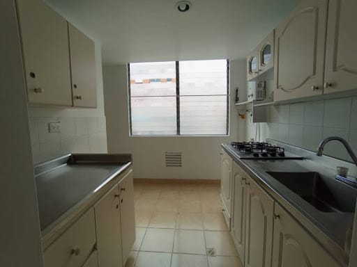 Apartamento de 2 alcobas en arriendo en Perpetuo Socorro, Medellín, 60 m² · foto 3 de 13