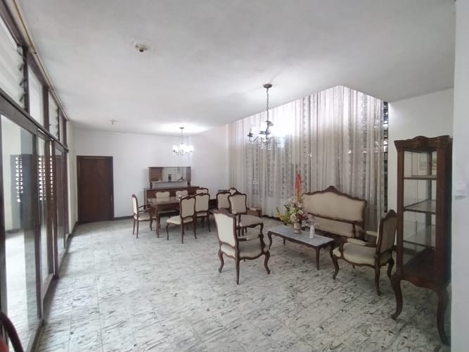 Casa de 8 alcobas en venta en Caobos, Cúcuta, 451 m² · foto 3 de 24