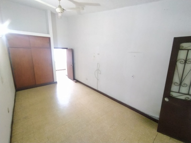 Casa de 8 alcobas en venta en Caobos, Cúcuta, 451 m² · foto 8 de 24