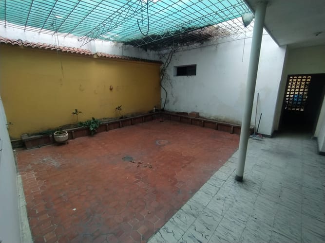 Casa de 8 alcobas en venta en Caobos, Cúcuta, 451 m² · foto 14 de 24