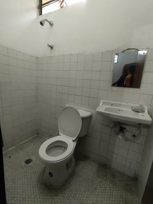 Casa de 8 alcobas en venta en Caobos, Cúcuta, 451 m² · foto 18 de 24