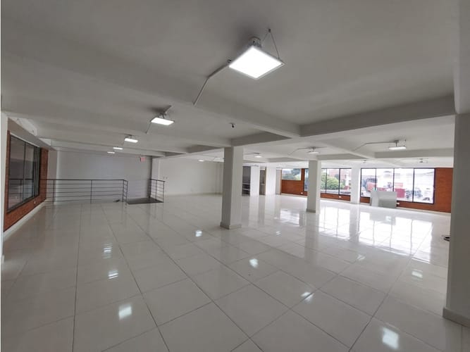 Local en arriendo en Parque Industrial San Jorge, Mosquera, 340 m² · foto 2 de 11