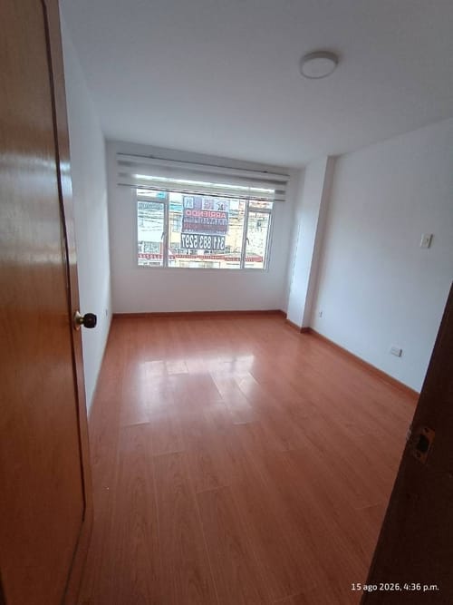 Apartamento de 3 alcobas en arriendo en Ponderosa, Bogotá, 84 m² · foto 6 de 14