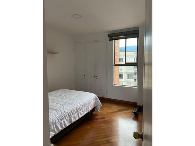 Apartamento de 3 alcobas en venta en Loma Del Campestre, Medellín, 129 m² · foto 11 de 24