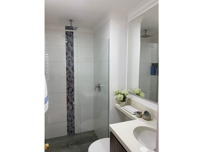 Apartamento de 3 alcobas en venta en Loma Del Campestre, Medellín, 129 m² · foto 12 de 24
