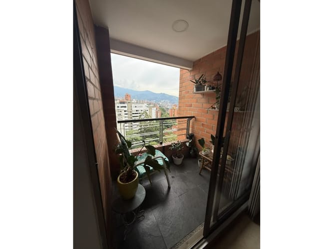 Apartamento de 3 alcobas en venta en Loma Del Campestre, Medellín, 129 m² · foto 24 de 24