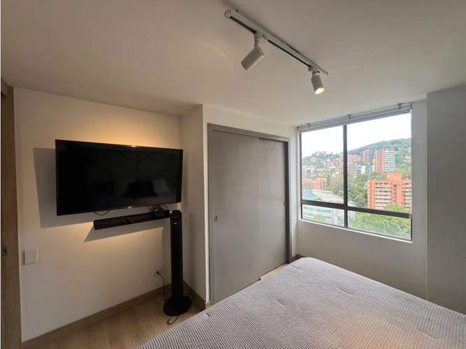 Apartamento de 2 alcobas en arriendo en Provenza, Medellín, 72 m² · foto 8 de 15