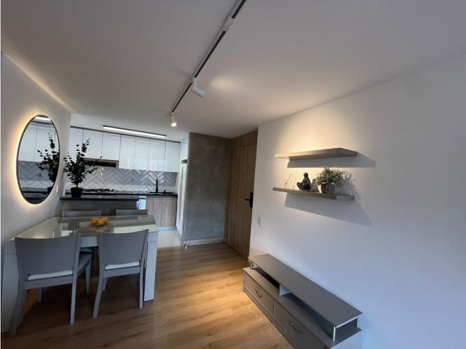 Apartamento de 2 alcobas en arriendo en Provenza, Medellín, 72 m² · foto 3 de 15