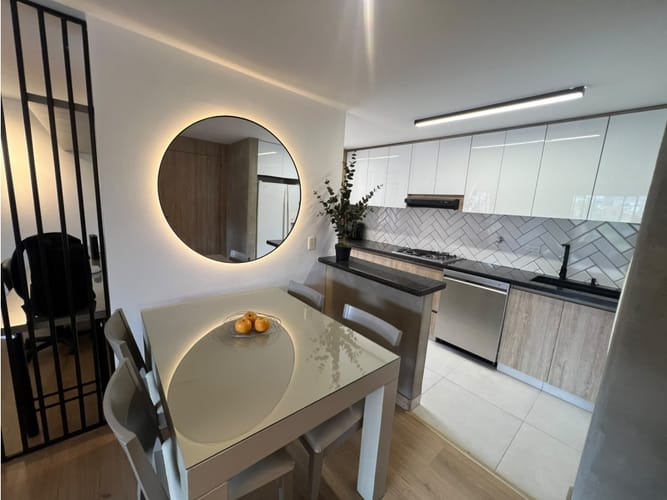 Apartamento de 2 alcobas en arriendo en Provenza, Medellín, 72 m² · foto 4 de 15