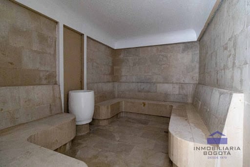 Apartaestudio en venta en Rincon Del Chico, Bogotá, 27 m² · foto 18 de 20